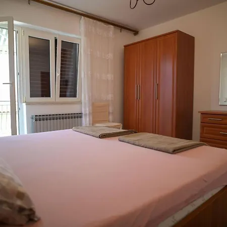Helena1 Lägenhet Mali Lošinj